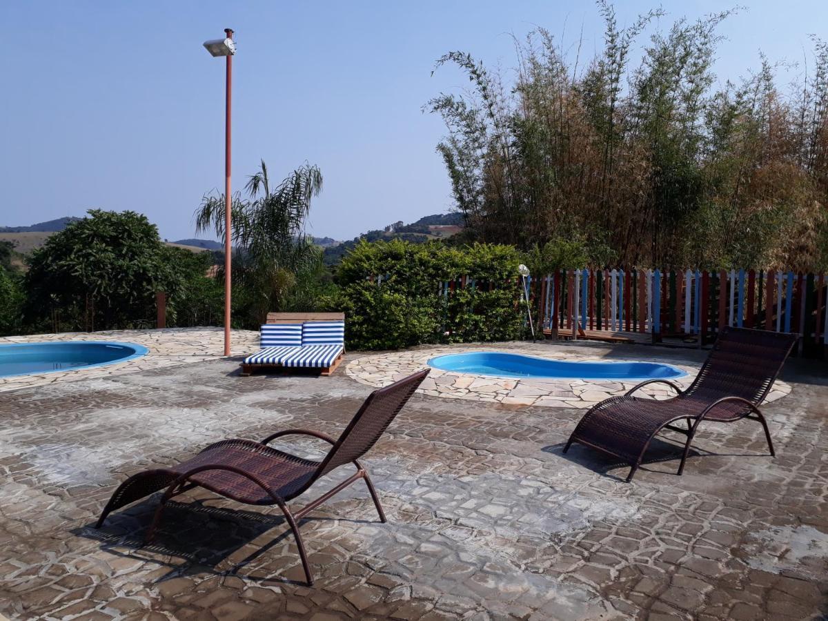 Sitio Lirio Do Vale- Munhoz, Mg 빌라 외부 사진