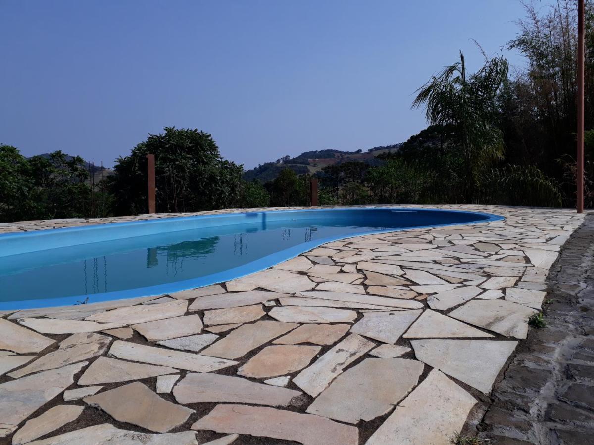Sitio Lirio Do Vale- Munhoz, Mg 빌라 외부 사진